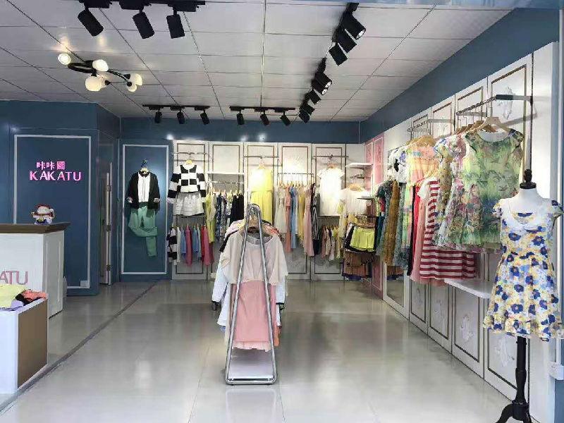 咔咔圖服裝創(chuàng)意集成館服裝加盟行業(yè)的黑馬